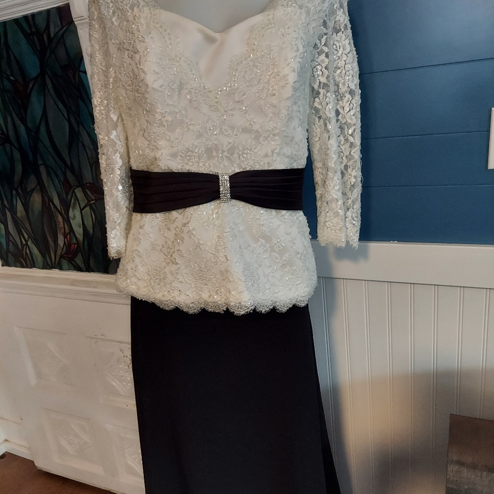 Women's Formal Gown